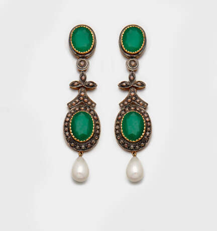 Paar orientalische Smaragd-Diamantohrgehänge - photo 1