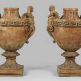 Paar große "Egyptian Revival" Vasen - photo 1