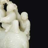 A LARGE AND FINELY CARVED WHITE JADE 'ELEPHANT AND BOYS' GRO... - photo 6