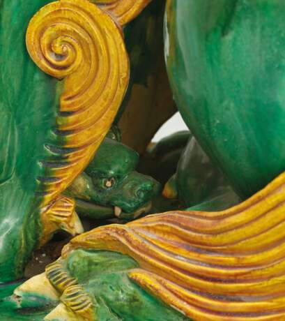 A PAIR OF MASSIVE TILEWORKS FIGURES OF SEATED BUDDHIST LIONS... - фото 4