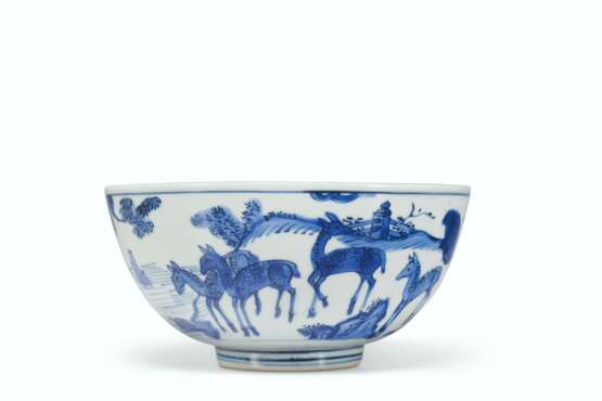 A BLUE AND WHITE BOWL - фото 1