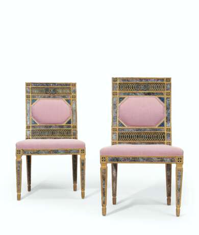 A PAIR OF SOUTH ITALIAN GILTWOOD, GILT-LEAD MOUNTED AND REVE... - фото 1