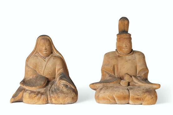 A PAIR OF CARVED WOOD FIGURES OF SHINTO DEITIES - photo 1