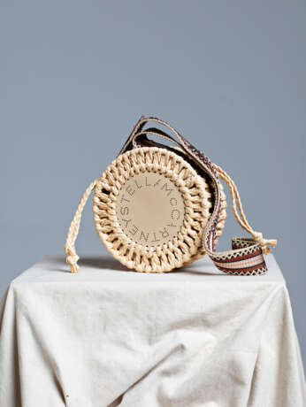 STELLA MCCARTNEY'S CREAM RAFFIA LOGO CIRCLE BAG - photo 1