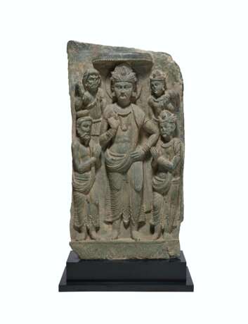 A RARE GREEN SCHIST RELIEF OF SIDDHARTHA WITH ADORANTS - фото 1