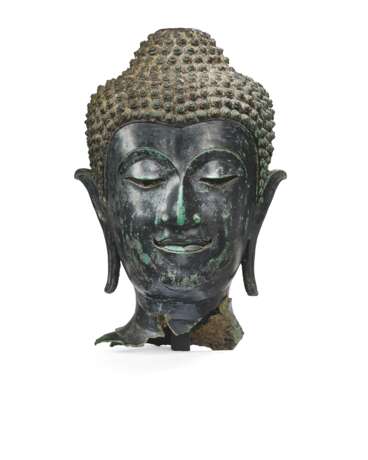 A BRONZE HEAD OF BUDDHA SHAKYAMUNI - Foto 1
