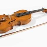 Violine mit Bogen - Foto 1