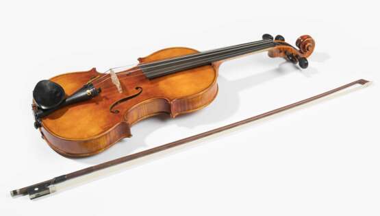 Violine mit Bogen - Foto 17
