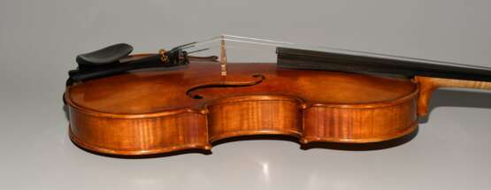Violine mit Bogen - Foto 12