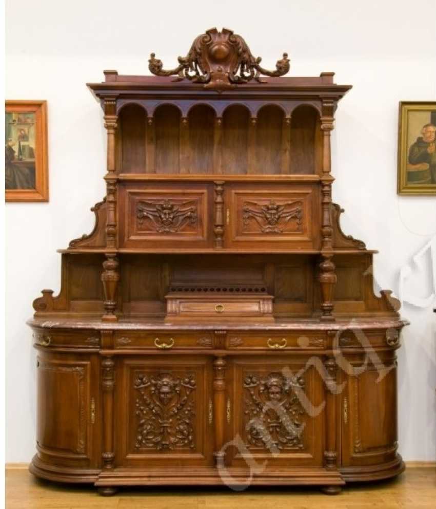 Armoire De Style Henri Ii Article 3384