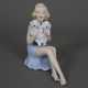 Porzellanfigur "Junge Frau mit zwei Welpen spielend" - Gerold P - Foto 1