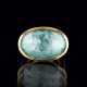 Moderner Gold-Ring mit Aquamarin-Cabochon. - photo 1