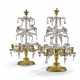 A PAIR OF FRENCH ROCK CRYSTAL, CUT-GLASS, AND ORMOLU SIX-LIGHT CANDELABRA - Foto 1
