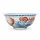 AN IRON-RED-DECORATED BLUE AND WHITE BOWL - Foto 1