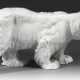 Große Figur eines stehenden Eisbärens - Foto 1