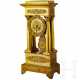 Feuervergoldete Portikus-Uhr, Frankreich, Restorationszeit, um 1820/30 - фото 1