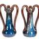 Paar Jugendstil-Vasen, Keramik, gemarkt "LSV", braun/blaue Laufglasur, gebauchter Korpus mit 3 Henkeln, H. 29 cm - Foto 1