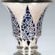 Vase, blaues Glas mit Silveroverlay, signiert Jean Beck, München, H. 11 cm - Foto 1