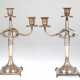 Paar Kerzenleuchter, 800er Silber, punziert, quadratischer Stand mit Palmettendekor, gegliedertem Schaft, davonausgehend geschwungene Leuchterarme, ca. 898 g, H. 29 cm - photo 1