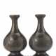 A pair of pearshaped bronze vase with lotus decoration - photo 1