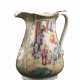 A Cantonese Famille Rose ewer decorated with figures in interior scenes - Foto 1