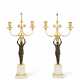 PAIRE DE CANDELABRES D'EPOQUE DIRECTOIRE - photo 1