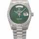 ROLEX. AN EXTREMELY RARE AND HIGHLY ATTRACTIVE PLATINUM AND DIAMOND-SET AUTOMATIC WRISTWATCH WITH SWEEP CENTRE SECONDS, DAY, DATE, GREEN BLOODSTONE DIAL AND BRACELET - Foto 1