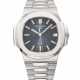 PATEK PHILIPPE. A SOUGHT-AFTER STAINLESS STEEL AUTOMATIC WRISTWATCH WITH SWEEP CENTRE SECONDS, DATE AND BRACELET - photo 1