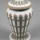 Wedgwood Deckelvase - photo 1