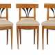 Drei Stühle im Biedermeier-Stil um 1900, Kirschbau… - photo 1