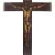 Wandkruzifix 18./19. Jh., der Korpus Christi im Dr… - Foto 1