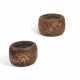TWO WOODEN AND COPPER COAL BASINS, SO-CALLED HIBACHI WITH FLORAL DECOR - Foto 1