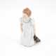 LITTLE PORCELAIN GIRL IN NIGHTGOWN WITH DOLL - Foto 1