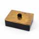 WOODEN AND BRASS CIGAR BOX - Foto 1