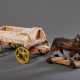 2 Teile altes Kinderspielzeug: "Wagen" und "Pferd auf Rollen", Holz mit Resten alter Farbfassung, 13x27x19/14x19x6,5cm - photo 1