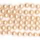 "Jackie's Pearls", Replik, 3-reihige Kette aus Kunstperlen, handgeknotet, Silber-Schließe mit Straßbesatz, im Originaletui mit Zertifikat, L. ca. 47 cm - photo 1