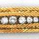 Brillant-Armband, 750er GG, in Reihe besetzt mit 13 Brillanten vsi, von zus. ca. 1,4 ct., in Krappenfassung, Armband in Strickoptik, Steckschloß mit 2 Sicherheitsachten, Ges.-Gew. ca. 55,8 g, B. 1,4 cm, L. 19 cm - фото 1