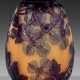 "Soufflé"-Vase mit Clematis-Dekor von Gallé - photo 1