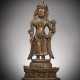 Seltene Bronze des stehenden Avalokiteshvara - фото 1
