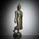 Bronze des schreitenden Buddha - Foto 1
