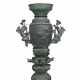 Monumentale Bronze-Vase - Foto 1