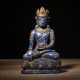 Buddha Amitabha aus Lapislazuli mit Vergoldung und Steinbesatz - photo 1