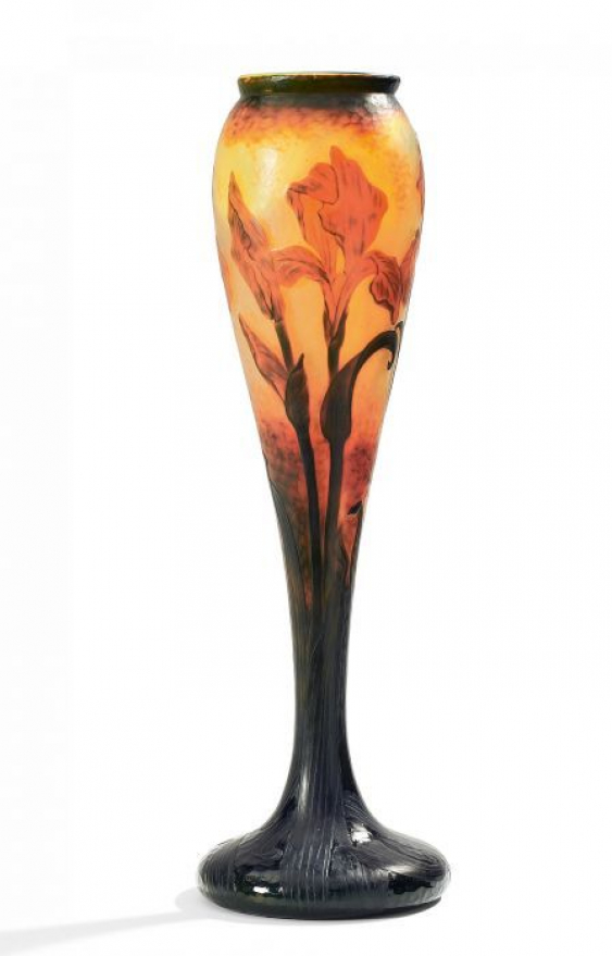 GROßE BALUSTERFÖRMIGE VASE MIT IRIS. Daum Frères. Nancy. Um 1900 1903. Modell Henri Bergé.