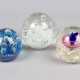 3 Paperweights - photo 1