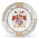 A CHINESE EXPORT PORCELAIN `ENGLISH MARKET` ARMORIAL CHARGER - photo 1