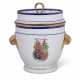 A CHINESE EXPORT PORCELAIN `SCOTTISH MARKET` ARMORIAL ICE PAIL, COVER AND LINER - photo 1
