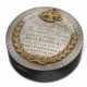 AN AMERICAN GOLD AND SILVER-MOUNTED PAPIER-MACHE SNUFF BOX - фото 1
