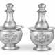 A PAIR OF AMERICAN SILVER PERFUME FLASKS - фото 1