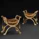A PAIR OF CONSULAT GILTWOOD TABOURETS - Foto 1