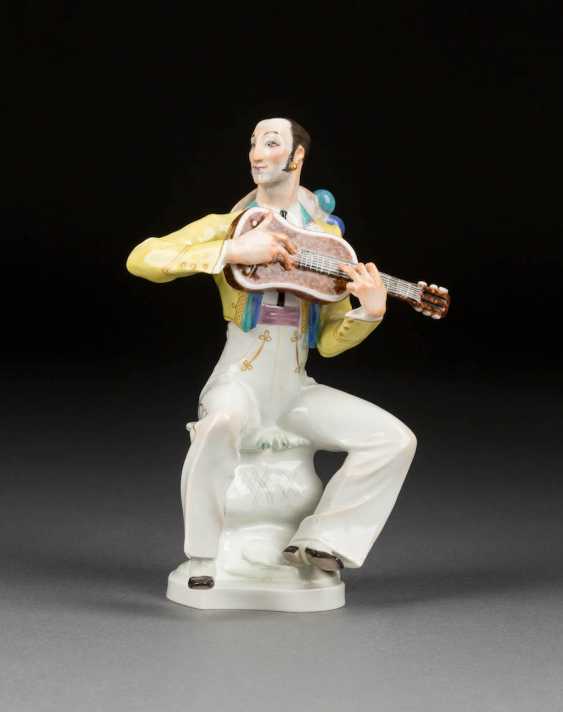 Auction: PAUL SCHEURICH 1883 New York Large Asian Lute Player Blanc De Chine